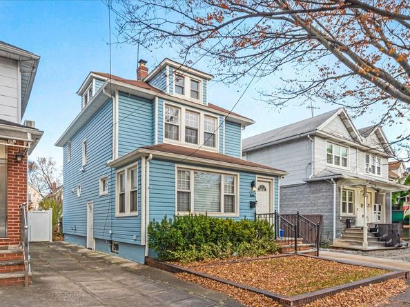 70-43 Nansen Street, Queens NY 11375