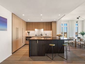 543 West 122nd Street