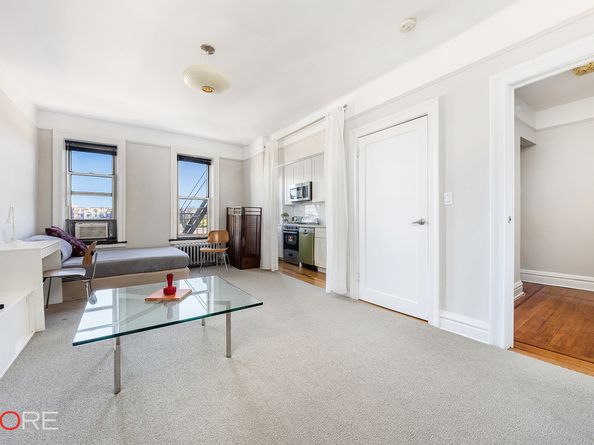 42-22 Ketcham Street 10E, Queens NY 11373