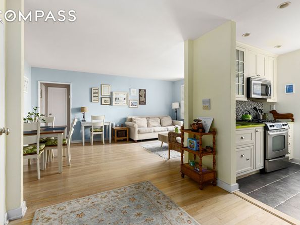 220 Congress Street 4E, Brooklyn NY 11201