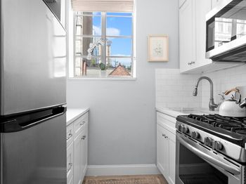 1 Rutherford Place