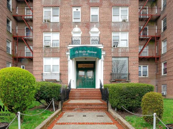 143-25 84th Drive 1D, Queens NY 11435