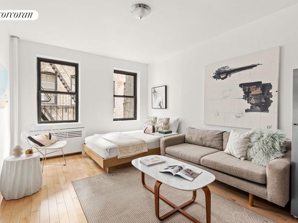 20 Jane Street 2D, New York NY 10014