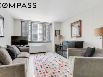 407 Park Avenue S