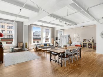 222 Park Avenue S