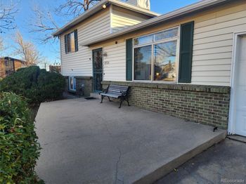 10926 W Texas Avenue