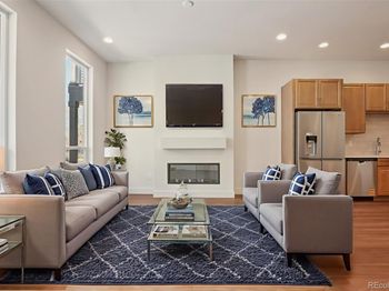 3122 W Bonfils Place