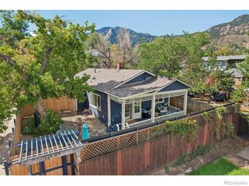 920 University Avenue