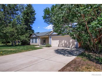 661 W Chestnut Court