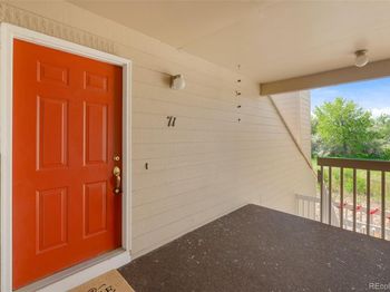 4965 Twin Lakes Road