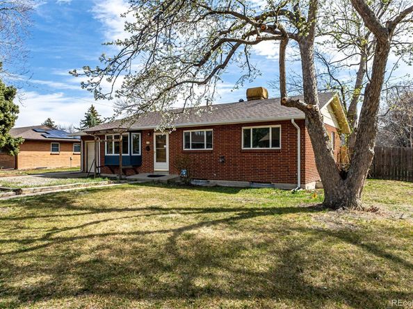 40 Dover Street, Lakewood CO 80226