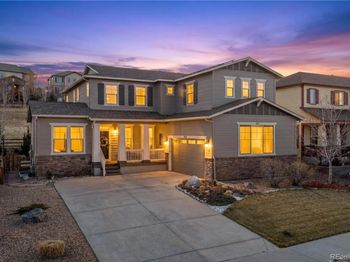 9519 Nile Way