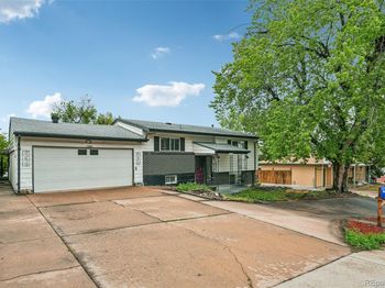 926 S Robb Way