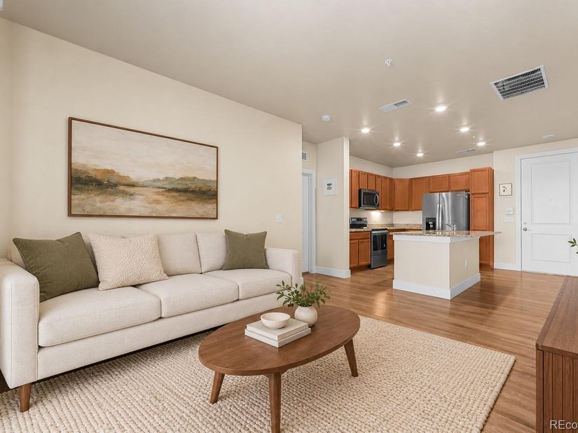 981 S Sable Boulevard 303, Aurora CO 80012