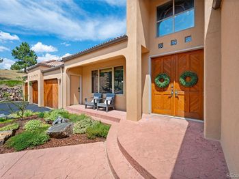 988 Eastwood Drive