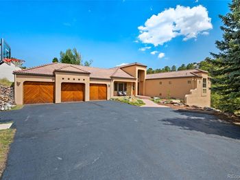 988 Eastwood Drive