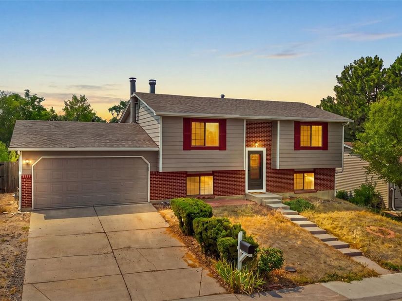 17958 E Oxford Drive, Aurora CO 80013