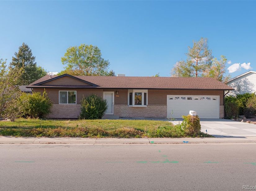 745 Mobile Street, Aurora CO 80011