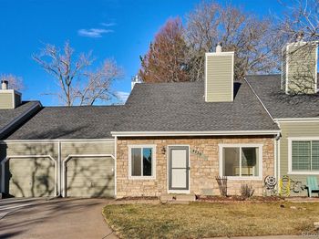 4720 S Dudley Street