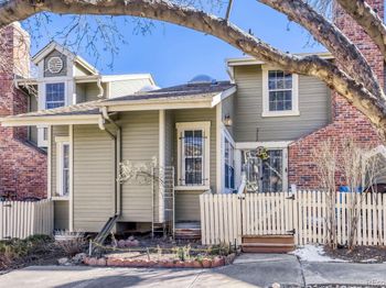 2005 S Helena Street