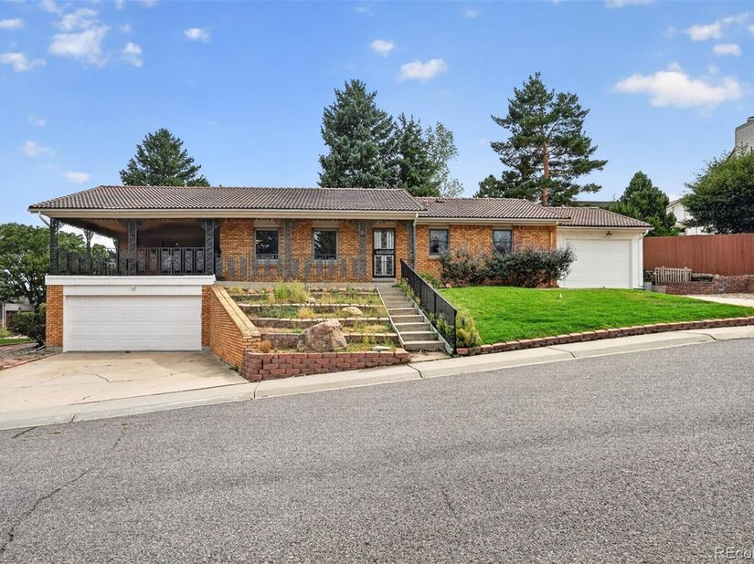 632 S Gardenia Street, Lakewood CO 80228