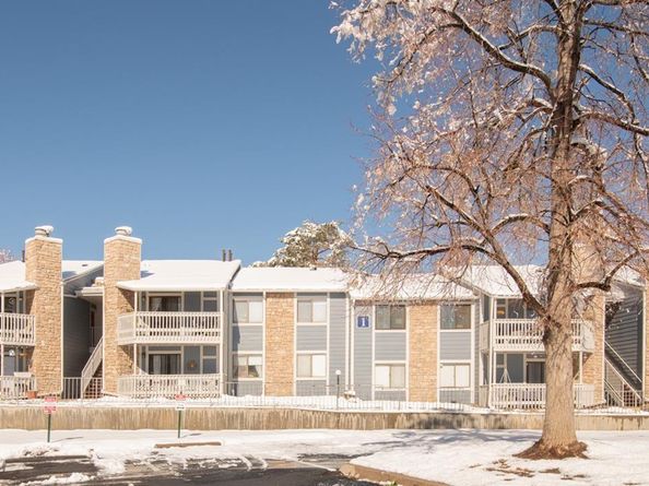 8335 Fairmount Drive 1202, Denver CO 80247