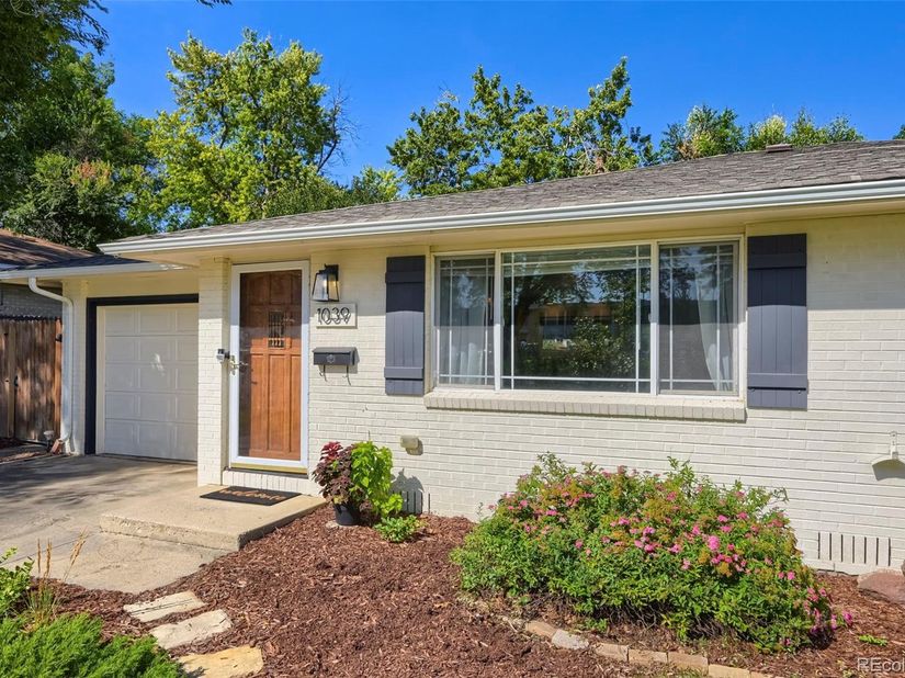 1039 Sunset Street, Longmont CO 80501