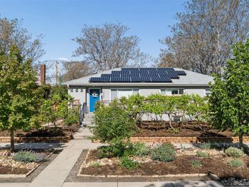 3045 N Columbine Street