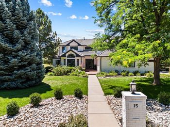 15 Glenmoor Circle