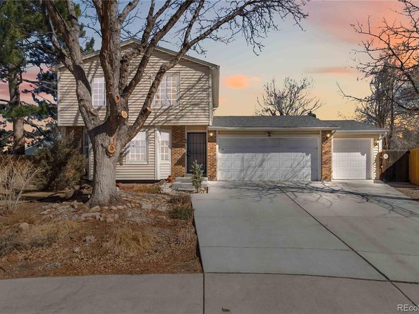 64 Macon Street, Aurora CO 80010