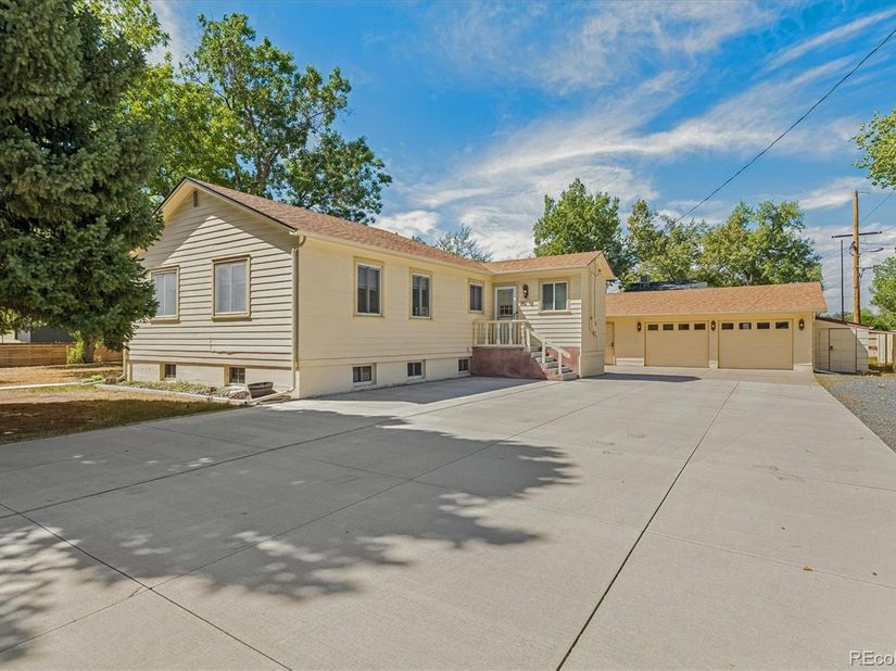 961 Kendall Street, Lakewood CO 80214