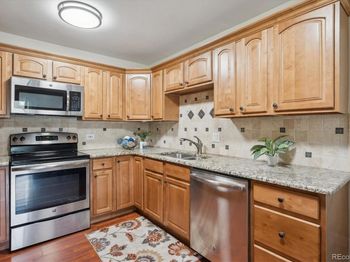 580 S Clinton Street