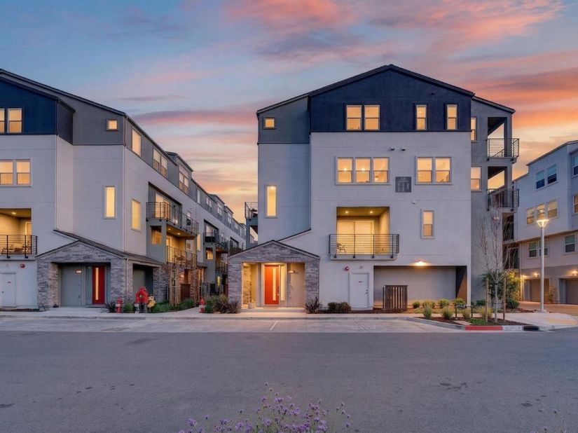 550 Redberry Way, San Jose CA 95117