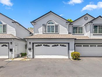 141 Orchard Oak Circle