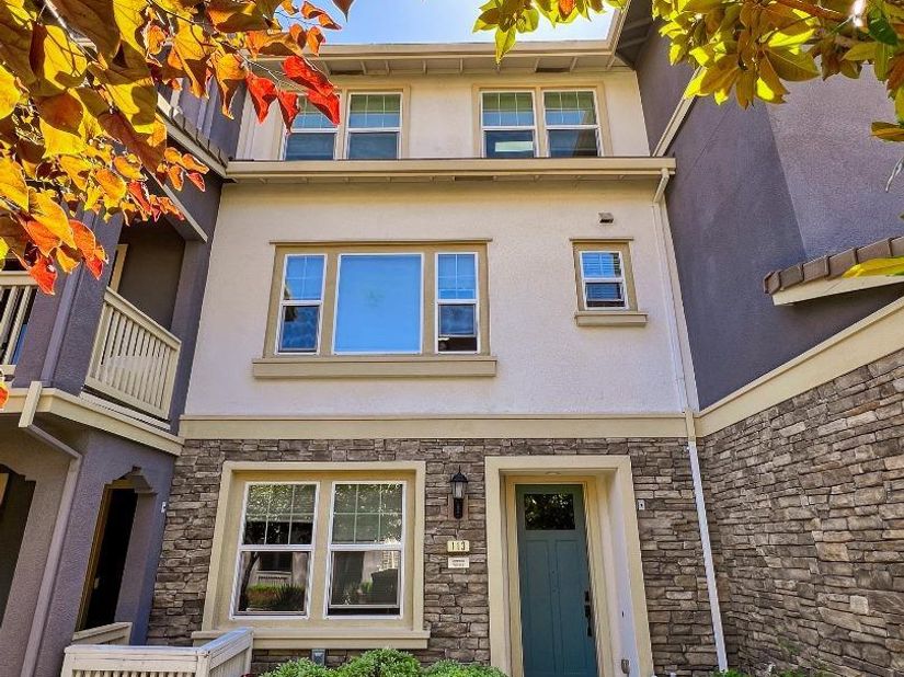 113 Lemmon Terrace, Sunnyvale CA 94086