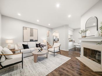 101 Sunnyhills Court