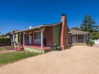 1702 Woodside Road