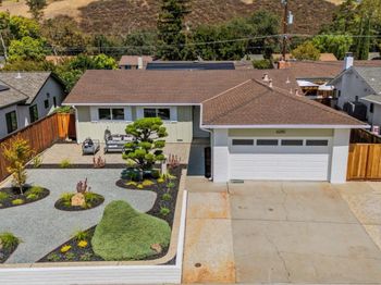 6250 Lillian Way