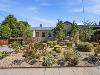 2719 Brewster Avenue