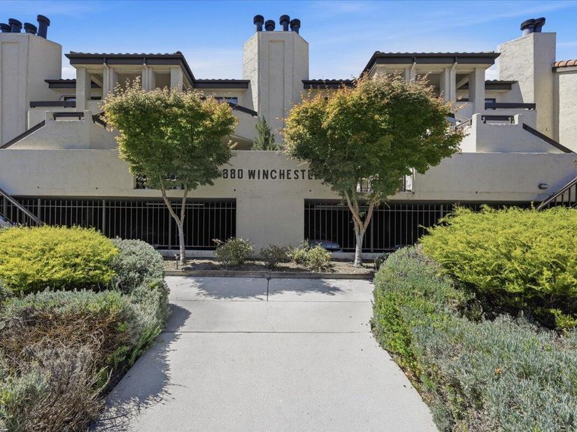 880 N Winchester Boulevard 101, Santa Clara CA 95050