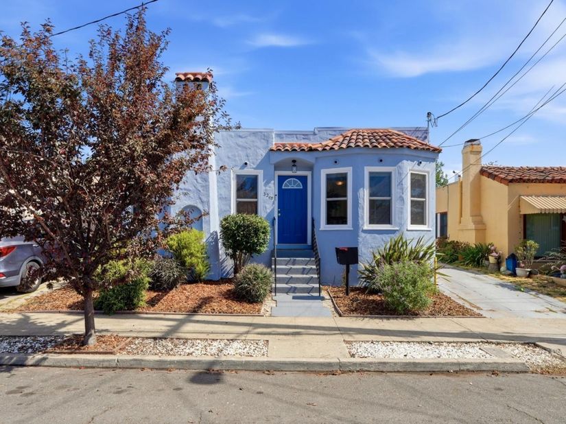 3248 Bona Street, Oakland CA 94601