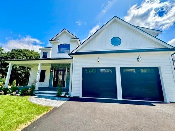 296 Castle Road, Nahant MA 01908