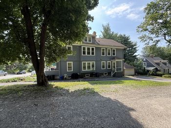 33 Barnes Ave