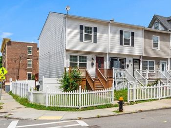 81 Wayland St