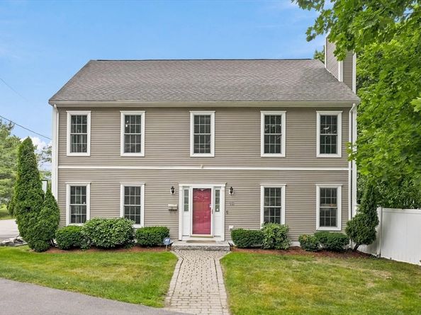 18 Rosegate Rd, Needham MA 02494