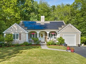 113 Colonel Hunt Dr