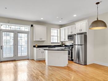 381 W Broadway