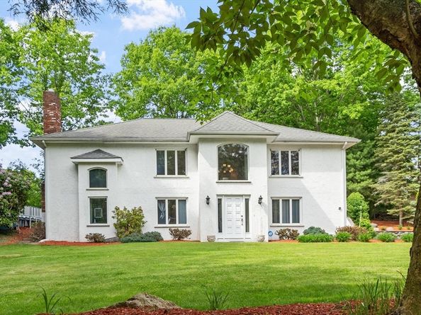 81 Goodale St, Peabody MA 01960