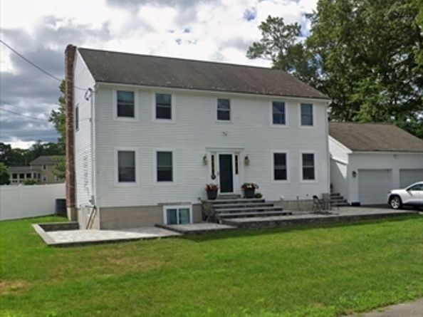 65 Tiffany Dr, Randolph MA 02368