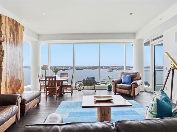 22 Liberty Dr 9F, Boston MA 02110